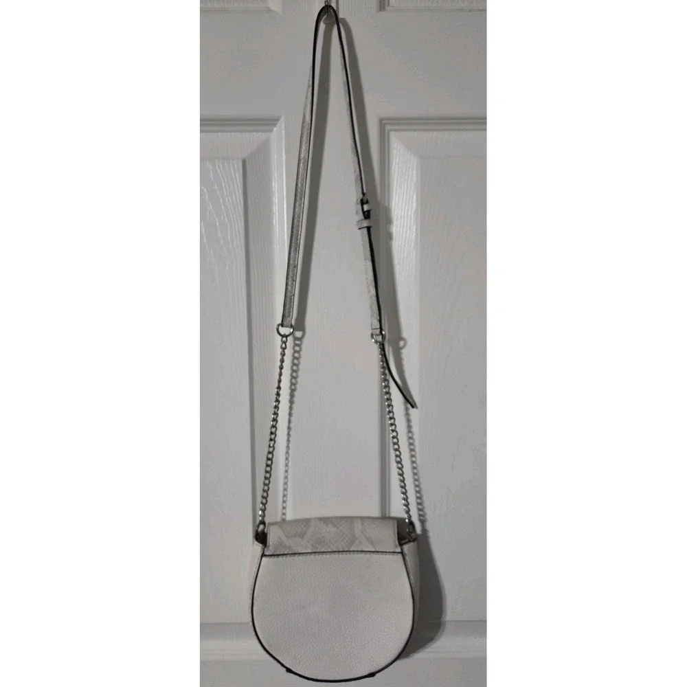Guess Pebbled Leather Saddlebag Crossbody Purse Mini Cate Snake, Ivory
